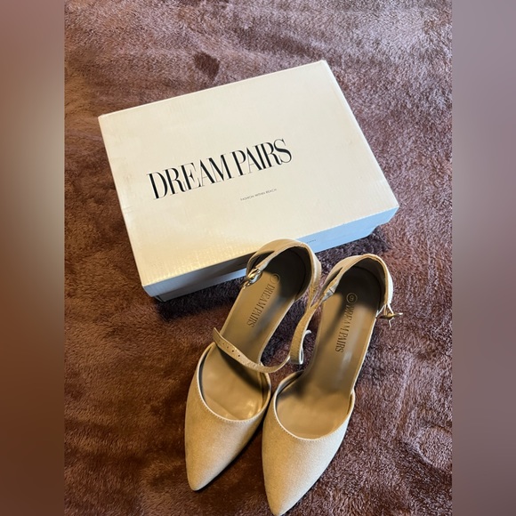 BNIB Dreampairs suede tan heels - women’s size 9 - Picture 3 of 5